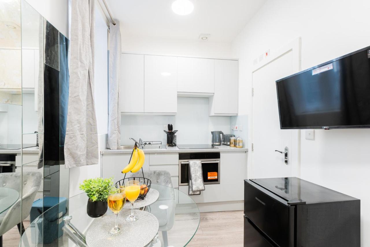 Large Studio Apartment 30 Mins To Oxford Street London Luaran gambar